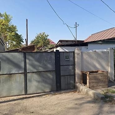 бишкеке 3комнатный квартиру: Сдаю пол дома без хозяина. 3 ком, двор, огород, без мебели. центр — 1