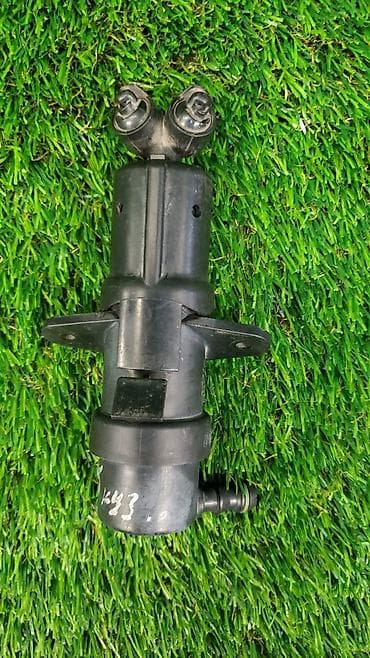 e65: Форсунка омывателя фар BMW E65 П102(9) Б/у оригинал 7700—1949 — 2