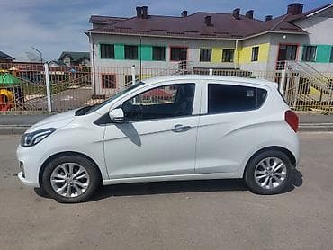 e34 540: Chevrolet Spark: 2020 г., 1 л, Автомат, Бензин, Хэтчбэк — 3