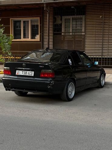 купить мотоцикл в рассрочку без банка: BMW 3 series: 1992 г., 1.8 л, Механика, Бензиновая, Седан — 5