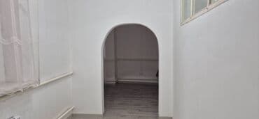 земельный участок производственного назначения: Продается нежилое помещение Квартира 8 комнат + 2 раздельных сан узла — 3