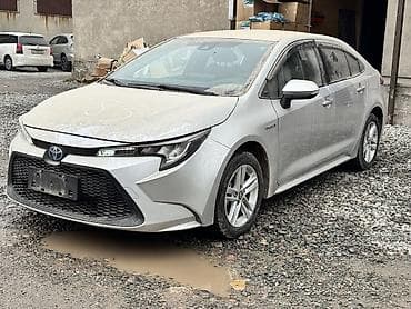хонда каролла: Toyota Corolla: 2022 г., 1.8 л, Вариатор, Гибрид, Седан — 1