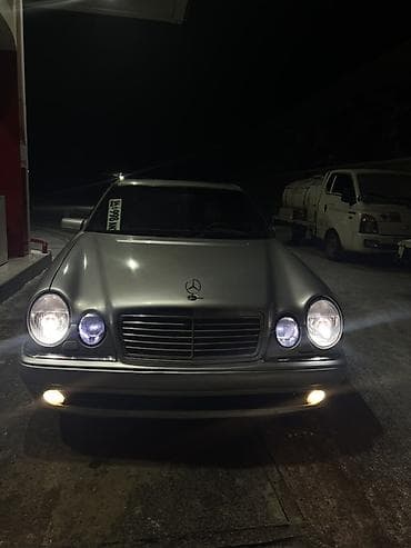 x 7: Mercedes-Benz E-Class: 1997 г., 3.2 л, Автомат, Бензин, Седан — 6