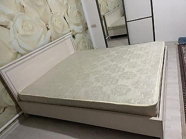 Матрастар: САТЫЛАТ! 🔴 Эки кишилик ак түстөгү чоң спальный кровать сатылат. 🛏 — 1