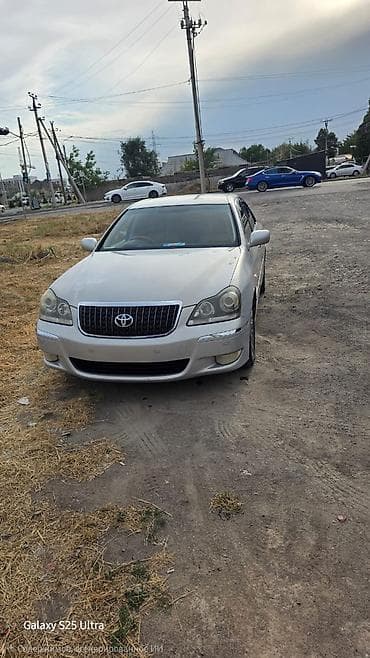 s180: Toyota Crown Majesta: 2004 г., 4.3 л, Автомат, Бензин, Седан — 1