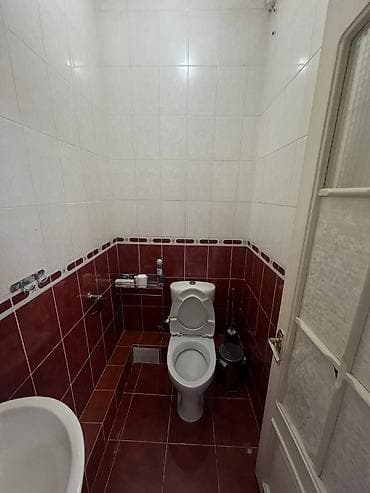 2 room flat: 3 комнаты, 70 м², 106 серия, 4 этаж, Косметический ремонт — 8