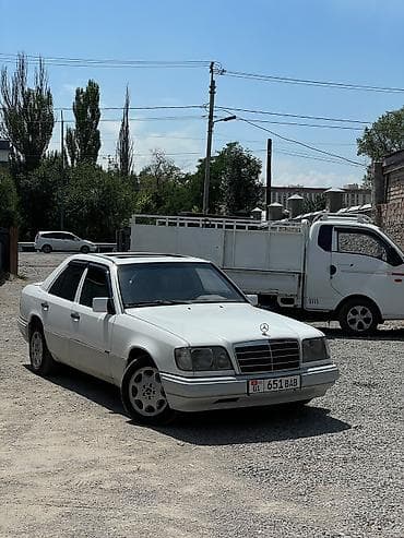 Продажа авто: Mercedes-Benz E-Class: 1994 г., 2 л, Бензин, Седан — 2