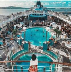 ищу работу удаленно: 🌍 InCruises — платформа, которая меняет жизни! Путешествуй по миру и — 6