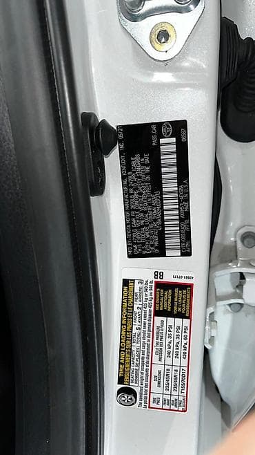 Toyota: Toyota Avalon: 2021 г., 2.5 л, Автомат, Гибрид, Седан — 2