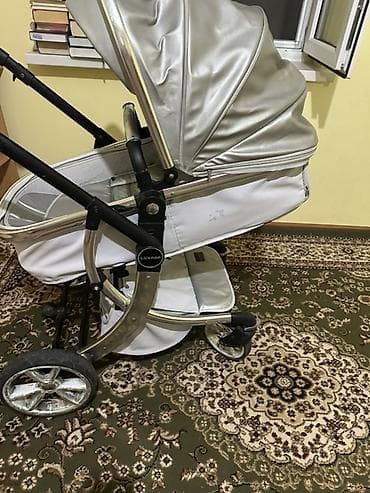 second hend: Детская коляска-люлька Luxmom (надпись на раме и вкладке). - Тип — 3