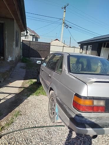 фольксваген: Volkswagen Passat: 1988 г., 1.8 л, Ручные, Бензин, Седан — 4