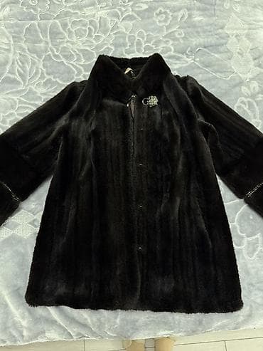 Дубленки: Шуба из под натурального меха (визуально — норка), цвет темный — 1