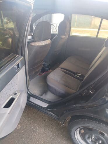 Продажа авто: Hyundai Getz: 2004 г., 1.4 л, Механика, Бензин, Хэтчбэк — 7