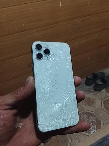 IPhone 11 Pro, Б/у, 64 ГБ, Белый, 85 %