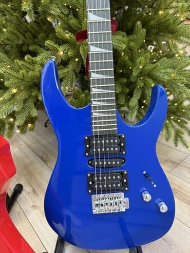 Паркет: Электрогитара в комплекте с комбоусилителем 20ват, струны, плотный — 3