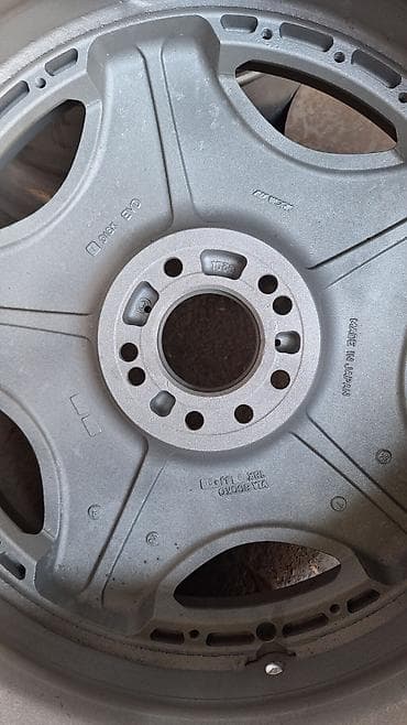 volk rays: Литые Диски R 18 Work, Комплект — 3