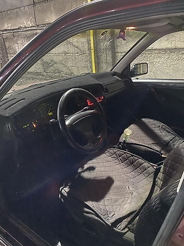решотка венто: Volkswagen Vento: 1993 г., 2 л, Механика, Бензин, Седан — 6