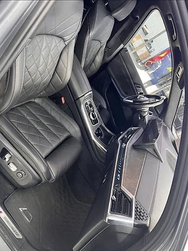 karina e: BMW X7: 2023 г., 4 л, Типтроник, Бензин, Внедорожник — 4