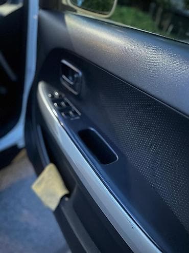 e53 4 8: Toyota Ist: 2003 г., 1.3 л, Автомат, Бензин, Хэтчбэк — 7