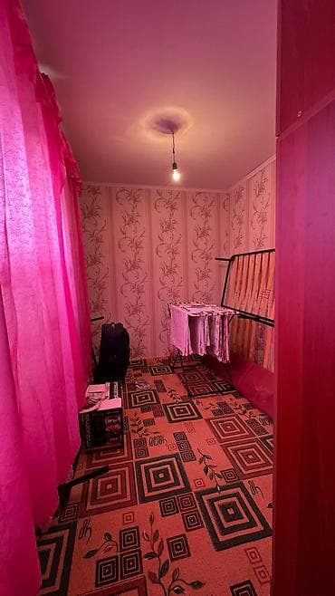 ищу гостиницу: 3 комнаты, 50 м², 2 этаж, Косметический ремонт — 6