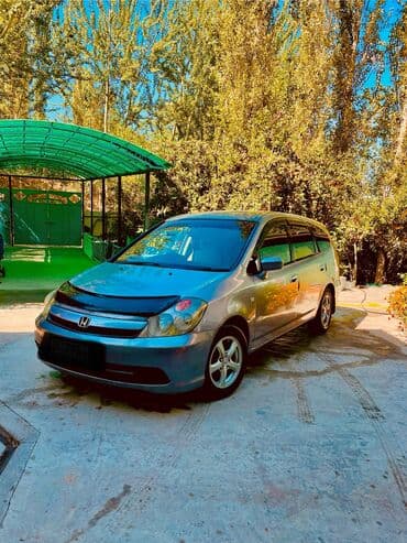 Honda Stream: 2003 г., 2 л, Типтроник, Бензин, Минивэн