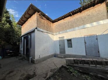 продаю дом под бизнес бишкеке: Дом, 90 м², 4 комнаты, Агентство недвижимости, Старый ремонт — 2