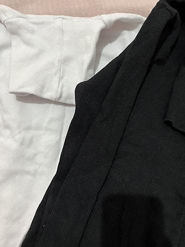 Джинсы и брюки: Все детские вещи по 400 сом 
для 7-8 летки — 2