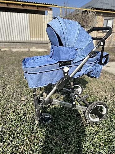 детская коляска с куклой: Коляска, Другой бренд, цвет - Голубой, Б/у — 1