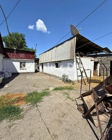 селом: 🏠Продается дом в с. Первомайское 🟡Комнаты: 4 🟡Участок: 17,33 соток — 3