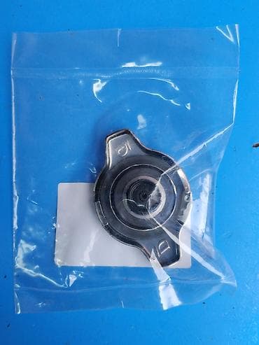 т 130 купить: Крышка радиатора (Cap Sub-Assy) для Toyota/Lexus - Номер запчасти — 2