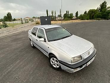 forester sg9: Volkswagen Vento: 1993 г., 1.8 л, Механика, Седан — 2