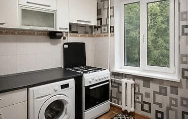2 bedroom: 2 комнаты, 44 м², 7 мкр 104 серия, 2 этаж — 3