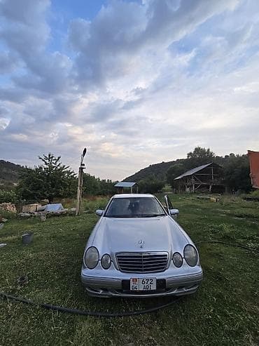 124 решотка: Mercedes-Benz E-Class: 2001 г., 3.2 л, Автомат, Бензин, Седан — 4