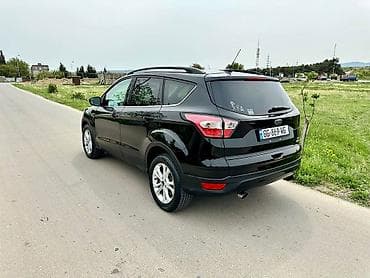 escape: Ford Escape: 2018 г. — 7