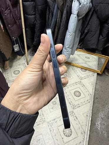 apple 13: IPhone 13, Б/у, 128 ГБ, Черный, Кабель, 72 % — 3