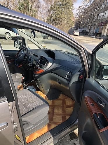 монитор на камри 45: Toyota Previa: 2004 г., 2 л, Механика, Дизель, Минивэн — 8