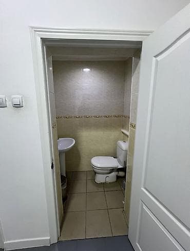 open space: Сдается офис, дом на первой линии ул.Абая (между Медерова и Скрябина) — 10