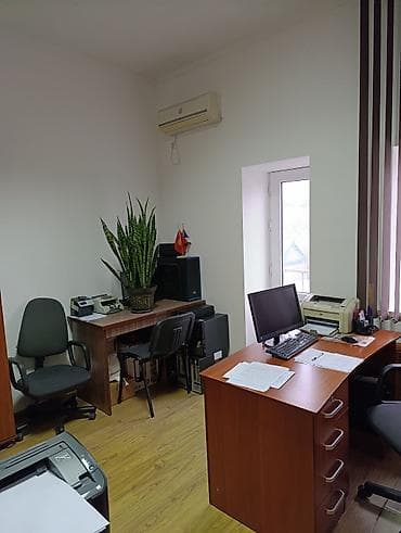 rent: Аренда офисов, 18 м², В административном здании, 1 линия — 10