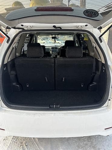 Продажа авто: Toyota Ipsum: 2004 г., 2.4 л, Бензин, Минивэн — 8