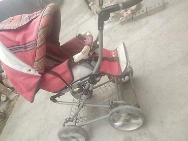 bene bebi: Коляска, Другой бренд, цвет - Розовый, Б/у — 2