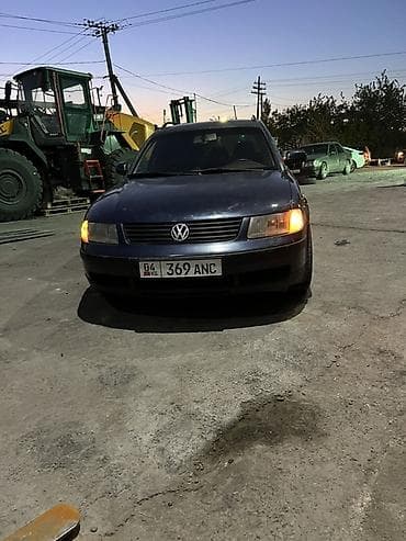 тв на авто: Volkswagen Passat Variant: 1999 г., 2.3 л, Механика, Бензин, Универсал — 3