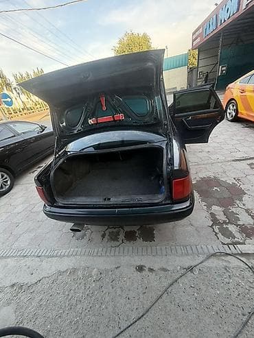 авто арзан: Audi S4: 1992 г., 2.6 л, Кол менен иштөөчү, Бензин, Седан — 5