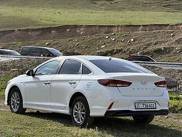 Продажа авто: Hyundai Sonata: 2018 г., 2 л, Автомат, Газ, Седан — 5