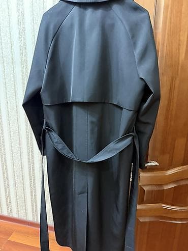 Плащи: Классический женский тренч-пальто, черный - Фасон: двубортный тренч с — 2