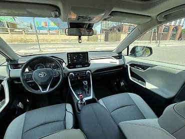 range rower: Toyota RAV4: 2020 г., 2.5 л, Вариатор, Гибрид, Кроссовер — 7