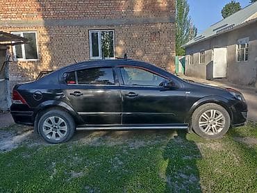 Opel Astra: 2007 г., 1.8 л, Автомат, Бензин, Седан