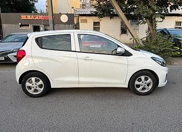 wuling mini ev: Chevrolet Spark: 2020 г., 1 л, Автомат, Бензин, Хэтчбэк — 1