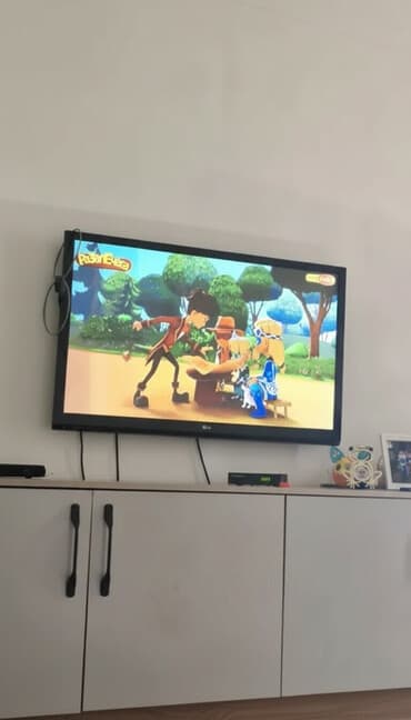 где купить кронштейн для телевизора: Продаю тевизор LG . Б/У. изображение цвета, чёткость, идеальные — 1