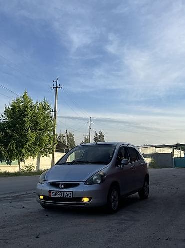 cr v 1 поколение: Honda Fit: 2002 г., 1.3 л, Вариатор, Бензин, Хэтчбэк — 7