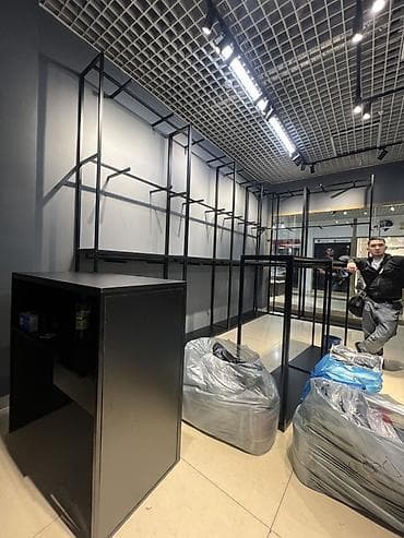 Торговое оборудование: Металлическая торговая мебель для магазина одежды (лофт/минимализм) — 10